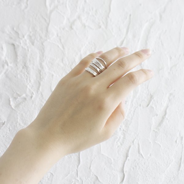 SASAI<br /> Muck ring in Silver